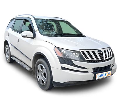 Mahindra XUV500-img
